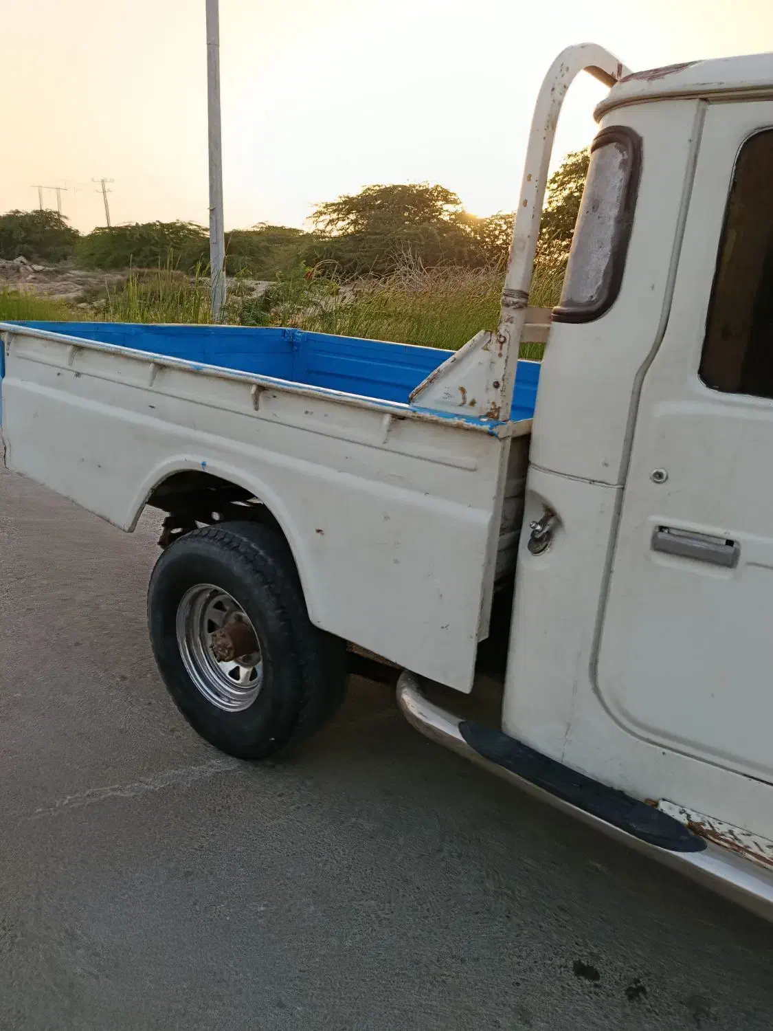 تویوتا لندکروز 2f|خودرو سواری و وانت|کنارک, |دیوار