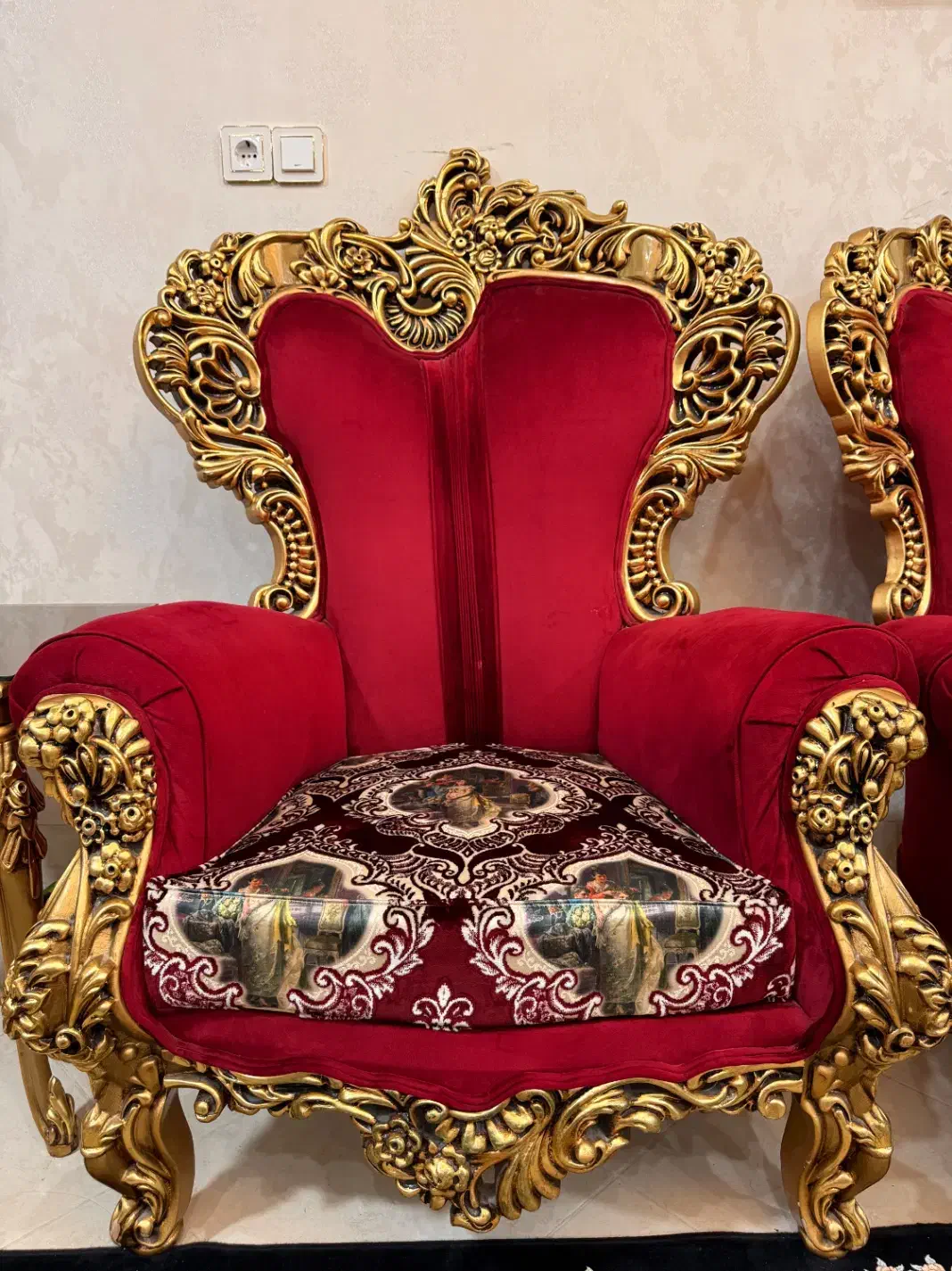 مبلمان سلطنتی ۱۲ نفره|مبلمان خانگی و میز عسلی|بوشهر, |دیوار