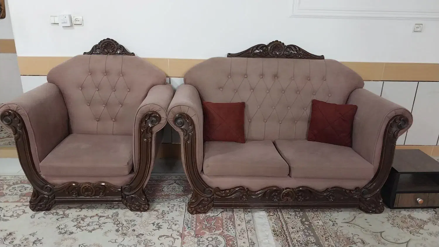 مبلمان هفت نفره بسیار شیک با میز وسط و عسلی|مبلمان خانگی و میز عسلی|دامغان, |دیوار