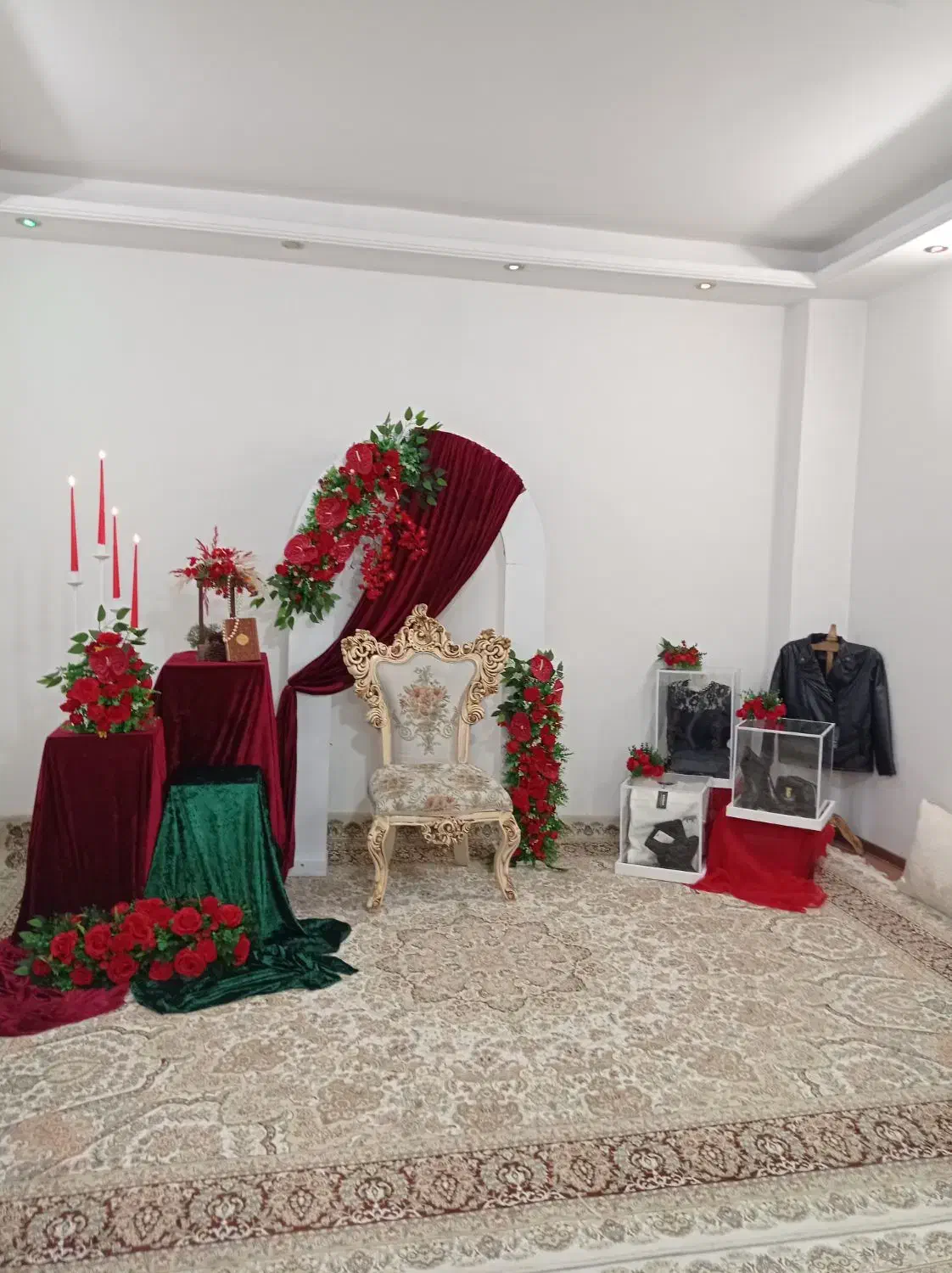 دیزاین یلدا با خنچه داماد.عروس کامل شیک فقط۱۹۰۰|خدمات پذیرایی، مراسم|مشهد, گلشور|دیوار