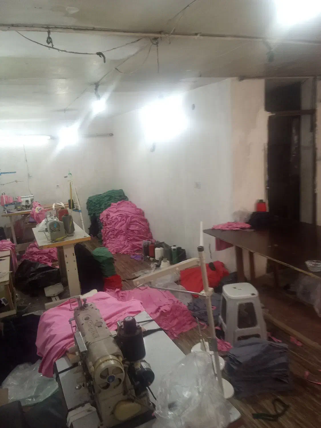 استخدام  زیگزال دوز خطی ۴۵۰ و وسطکار ۱۲ تومن|استخدام صنعتی، فنی، مهندسی|تهران, مولوی|دیوار