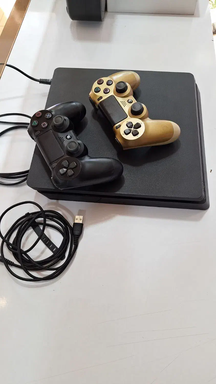ps4 slim 1tra دیسک خور همراه بازی دو دسته|کنسول، بازی ویدئویی و آنلاین|رویان, |دیوار