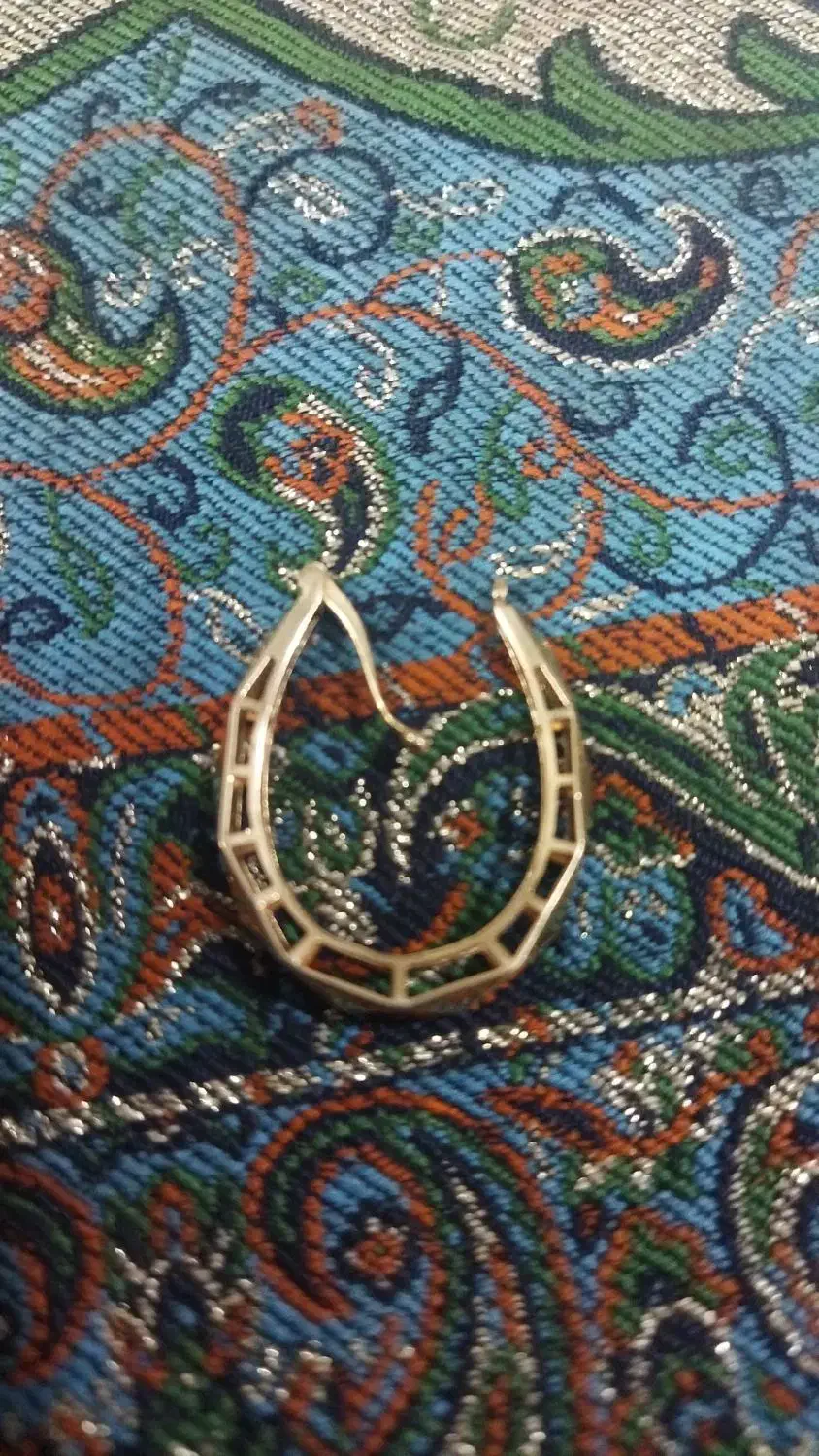 یه عدد گوشواره گم کردم|اشیا|بروجرد, |دیوار