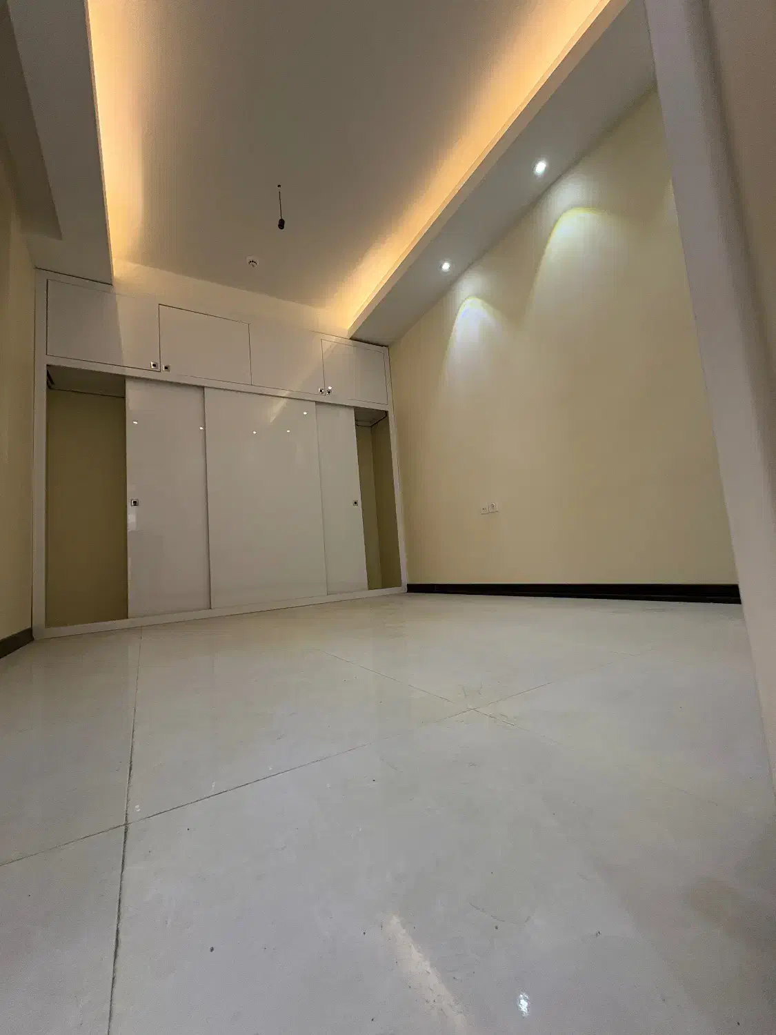 ۱۱۰ متر نوساز و شیک|فروش آپارتمان|رودهن, |دیوار