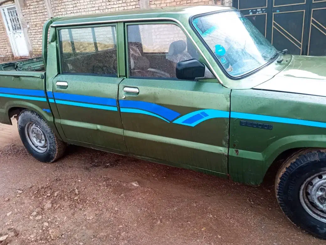 وانت مزدا دوکابین 2000|خودرو سواری و وانت|شیراز, تل حسینآباد|دیوار