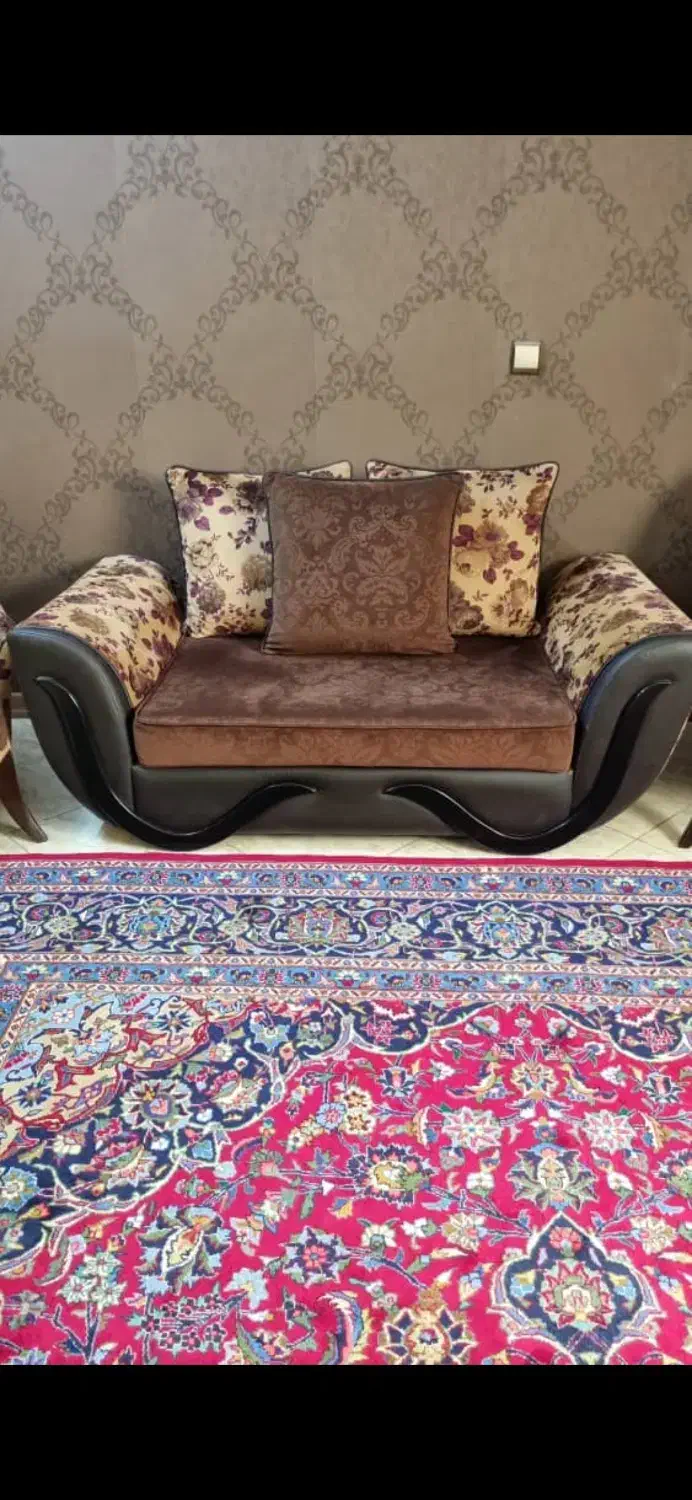 مبلمان|مبلمان خانگی و میز عسلی|سمنان, |دیوار