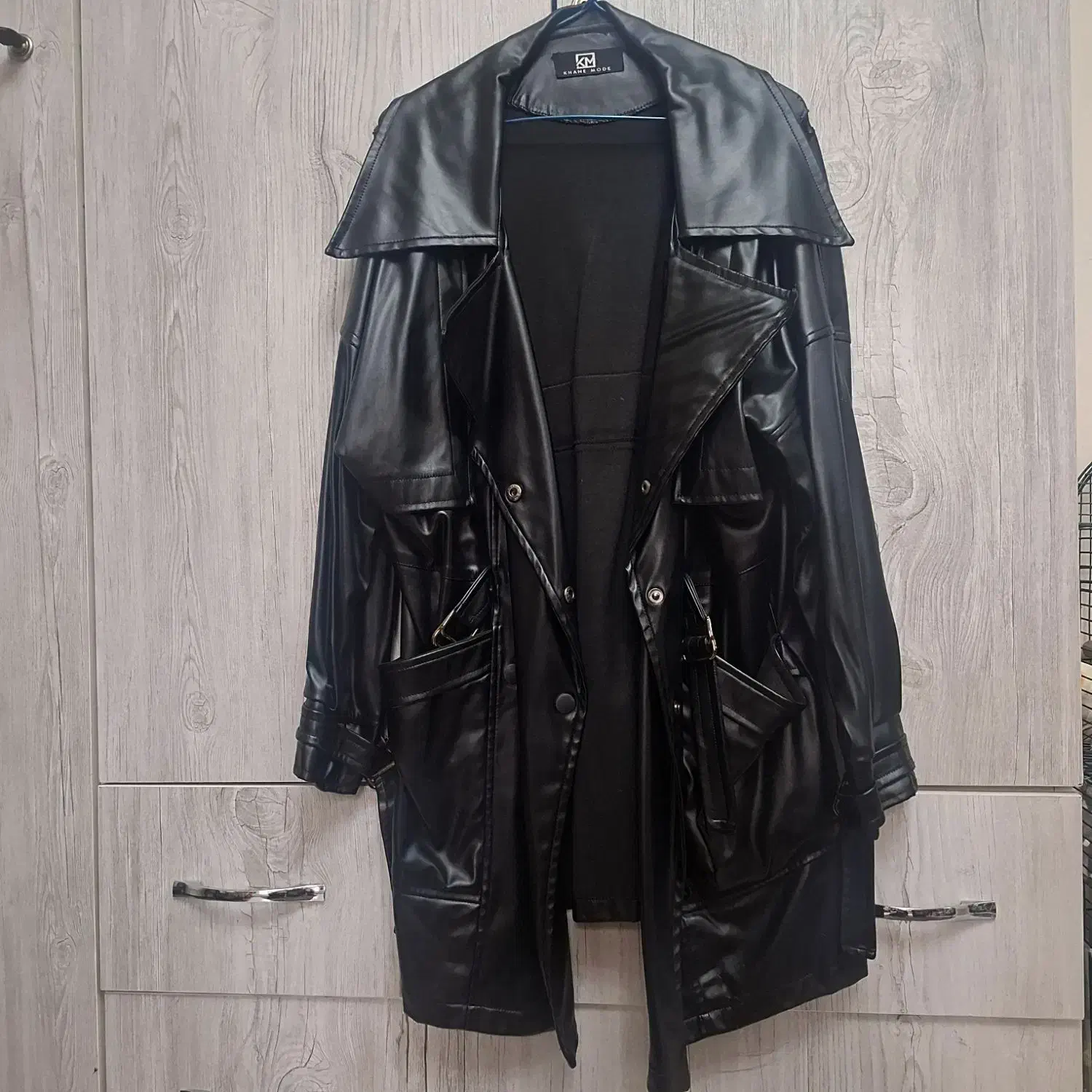 فروش تعدادی کُت و پالتو|لباس|هشتگرد, شهرک پامچال|دیوار