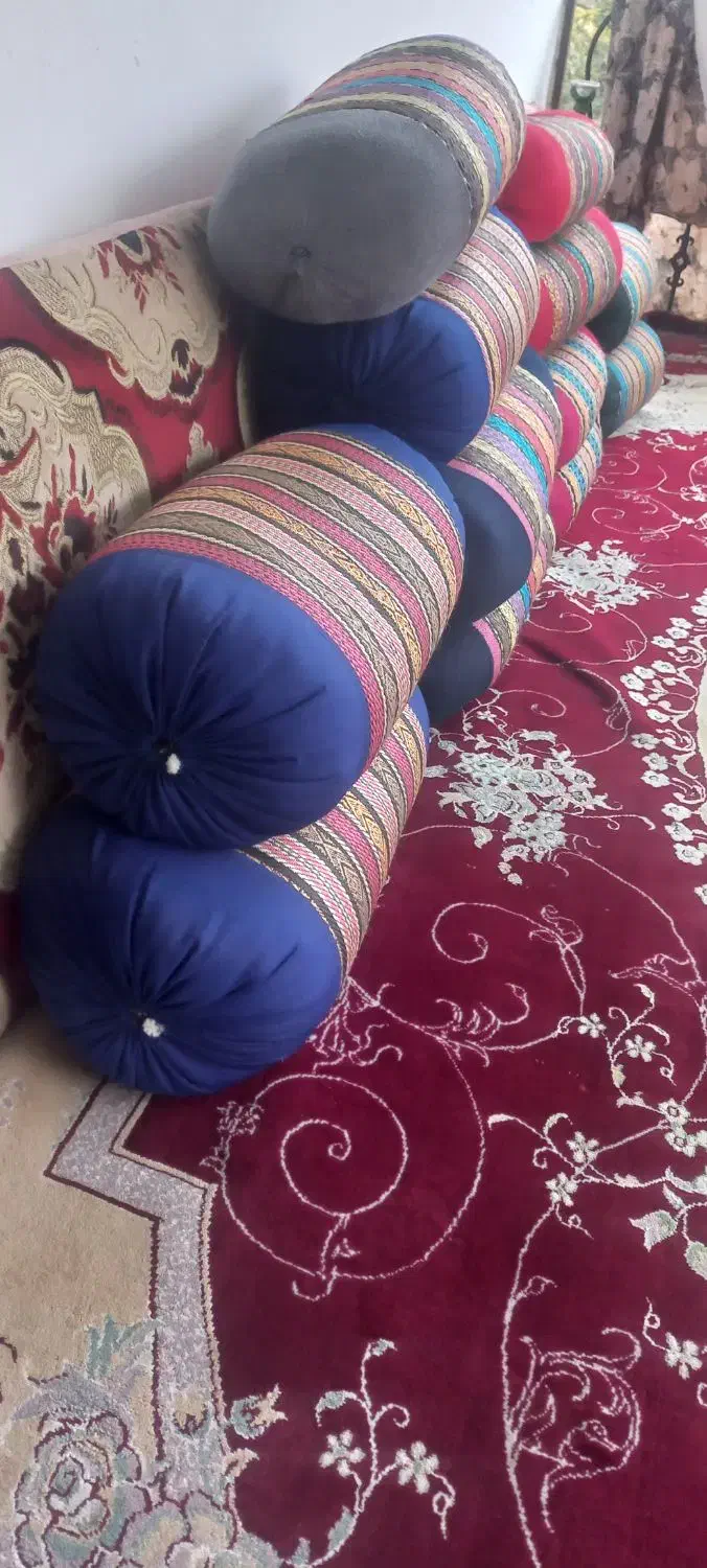 پشتی|پشتی|فومن, |دیوار