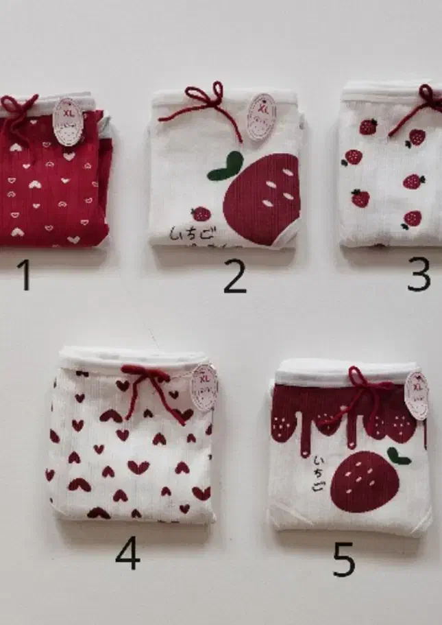 شورت عروسکی|لباس|قم, آذر (نکویی)|دیوار