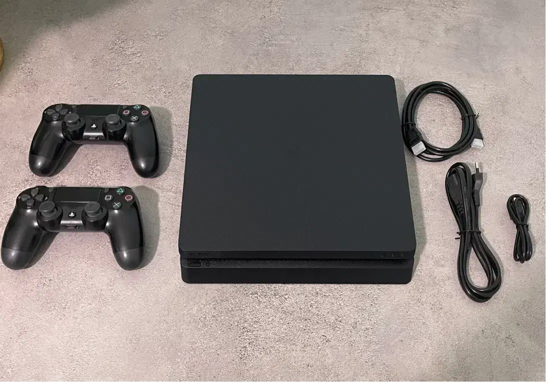 ps4 اسلیم یک ترابایت کپی خور|کنسول، بازی ویدئویی و آنلاین|کرمان, |دیوار