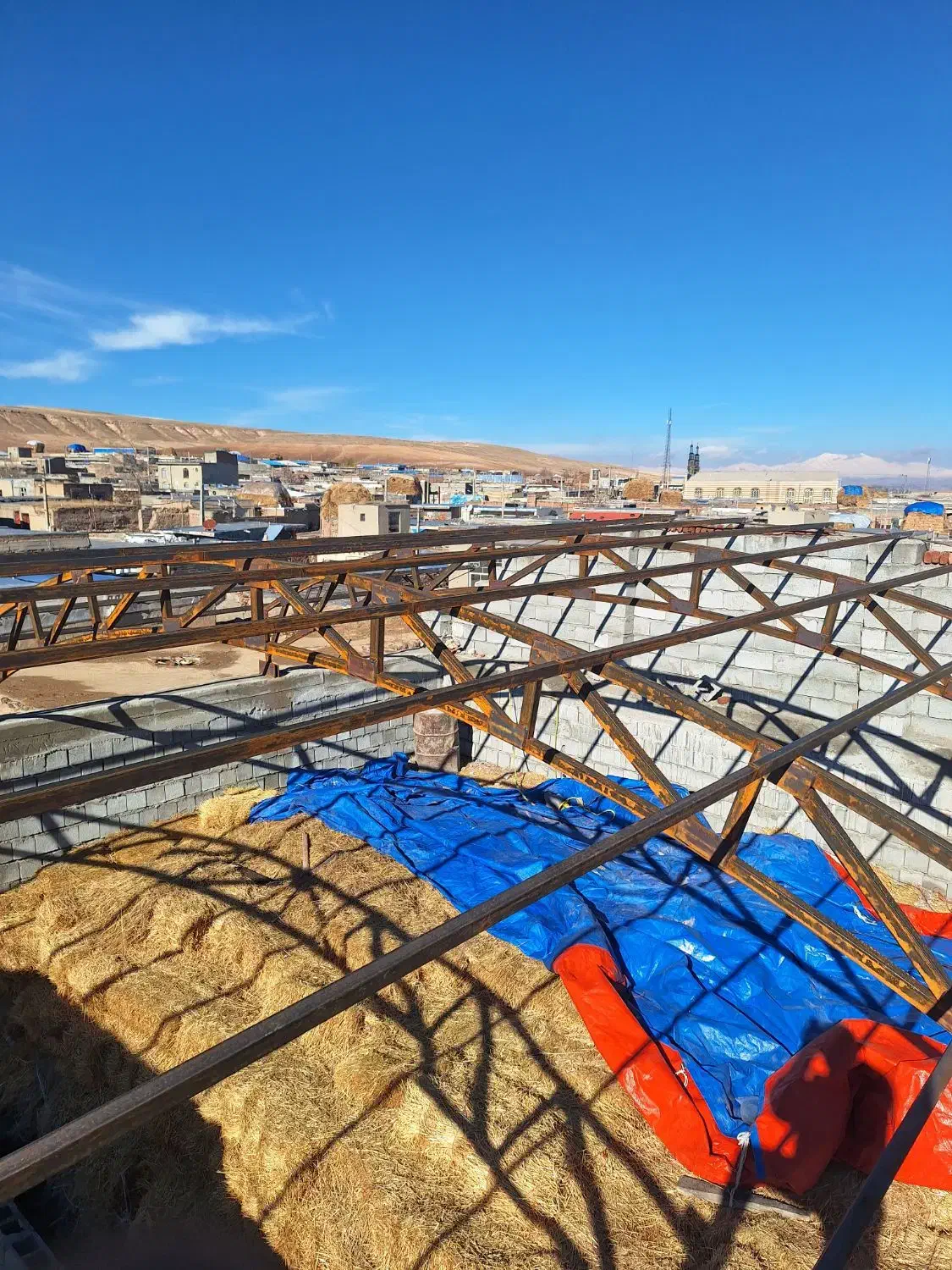 سوله خرپا اسکلت فلزی|خدمات پیشه و مهارت|مراغه, |دیوار