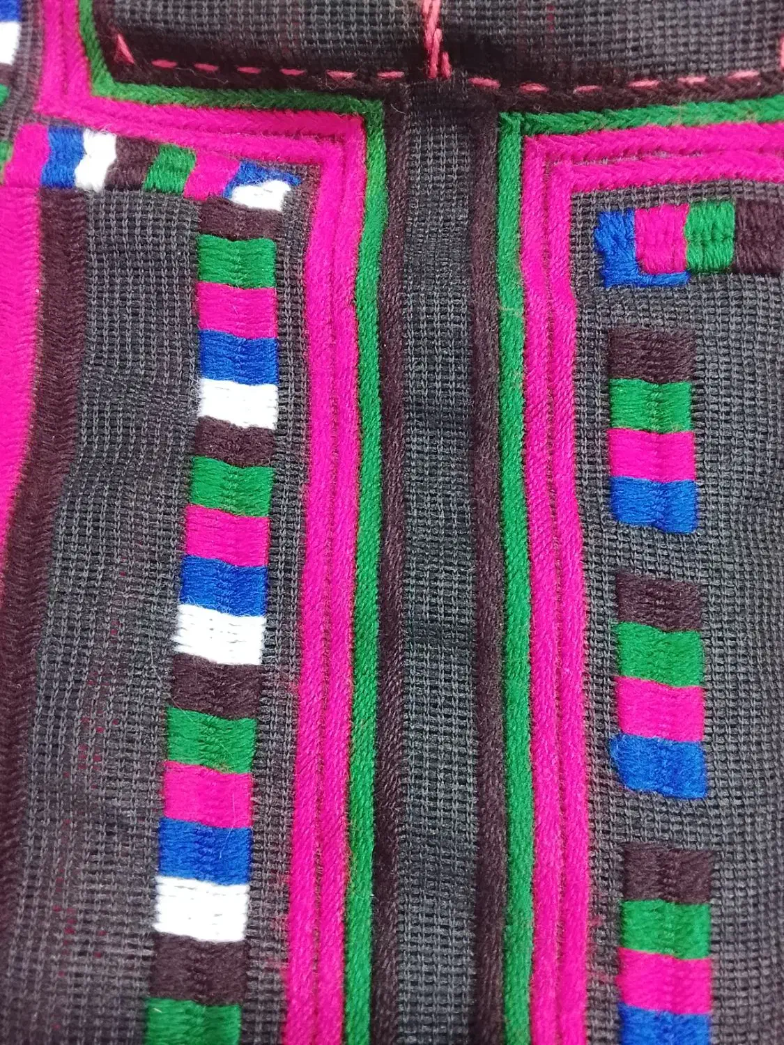 دوخت کلا پراییز|لباس|سراوان, |دیوار