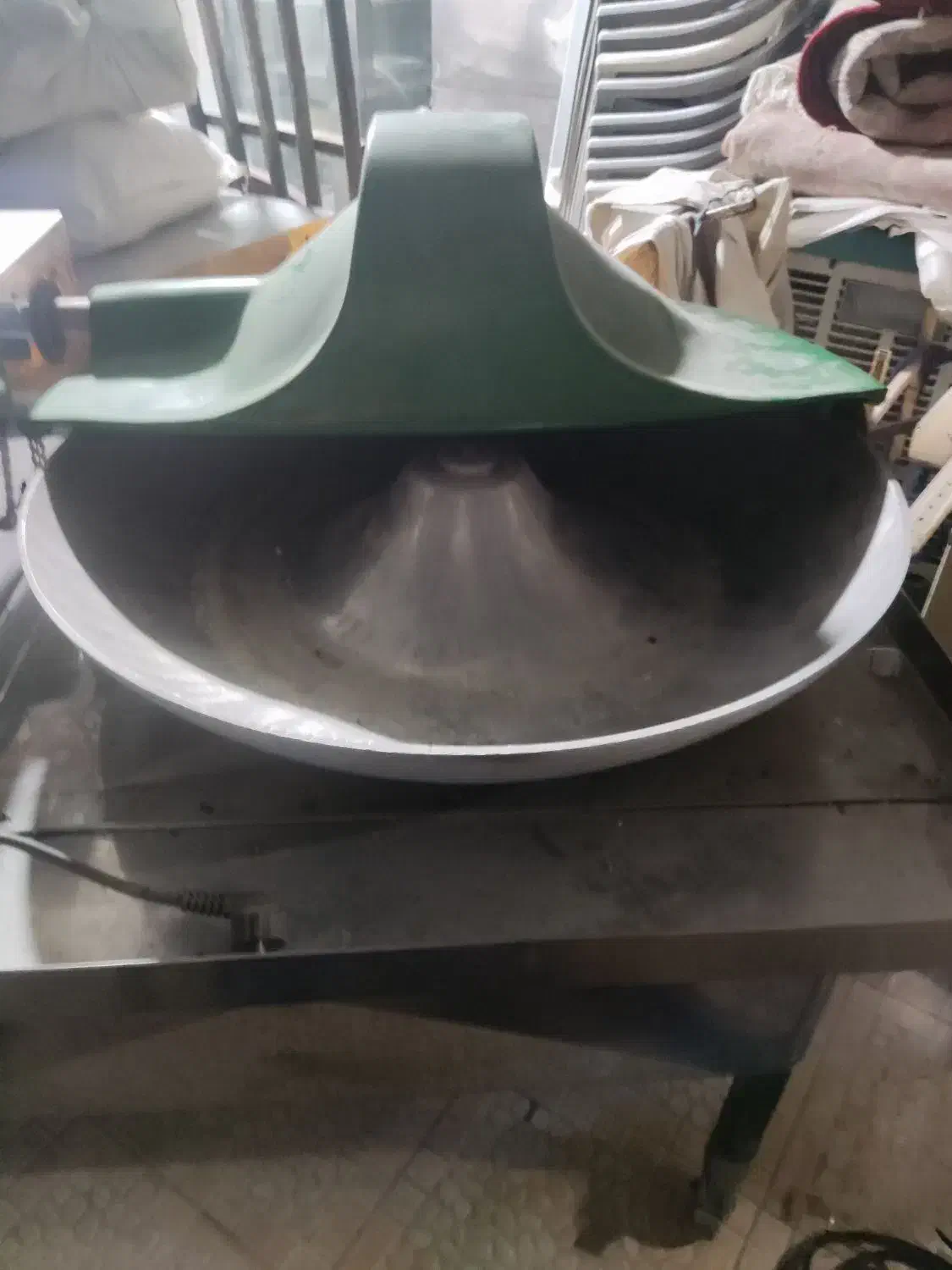 دستگاه سبزی‌خوردکن 90سانتی‌ در حد‌نو|خردکن، آسیاب، غذاساز|مرودشت, شهرک مهدیه|دیوار