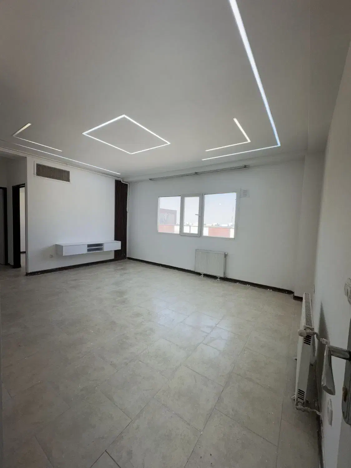 آپارتمان ۸۰متری دوخوابه، طبقه ۴ با آسانسور|فروش آپارتمان|هشتگرد, شهرک صبا سوله|دیوار