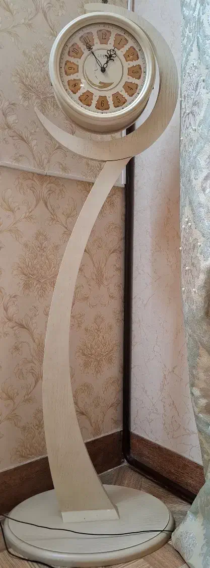 ساعت ایستاده|ساعت دیواری و تزئینی|پیشوا, |دیوار