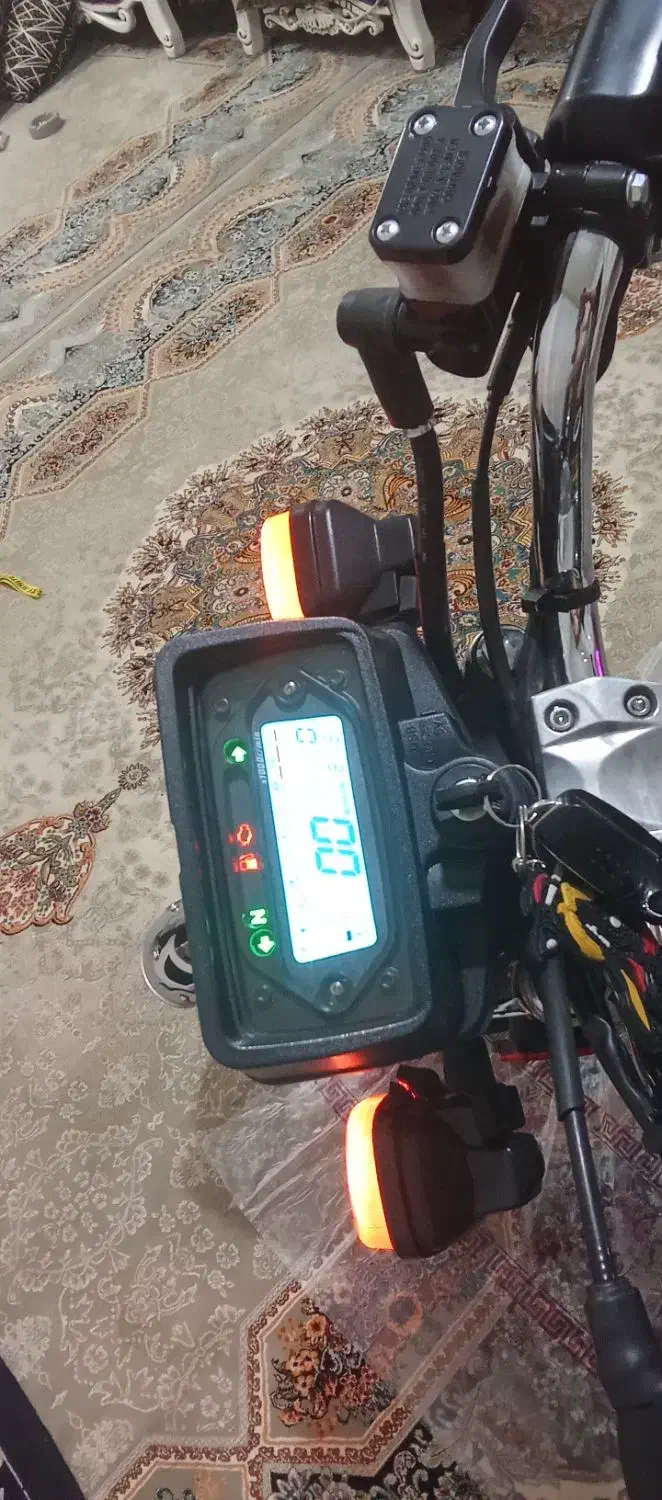 متور سنین ۱۴۰۲ در حد صفر|موتورسیکلت|بروجرد, |دیوار