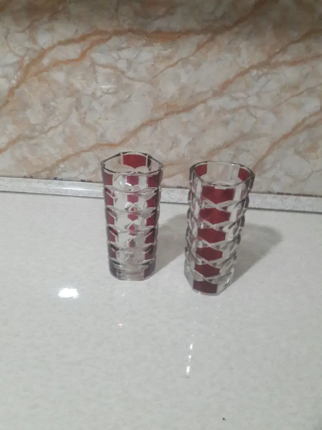 یک جفت گلدان|صنایع دستی و سایر لوازم تزئینی|قم, شاه سید علی|دیوار