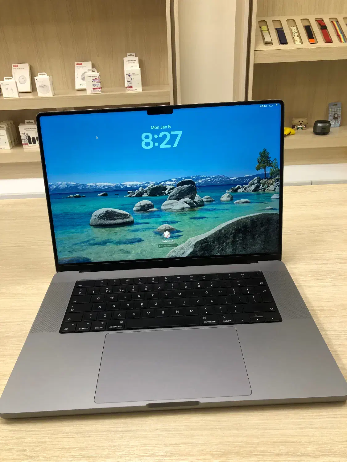 macbook 2485   M1PRO. RAM 16. ۵۰۰|رایانه همراه|تهران, جیحون|دیوار