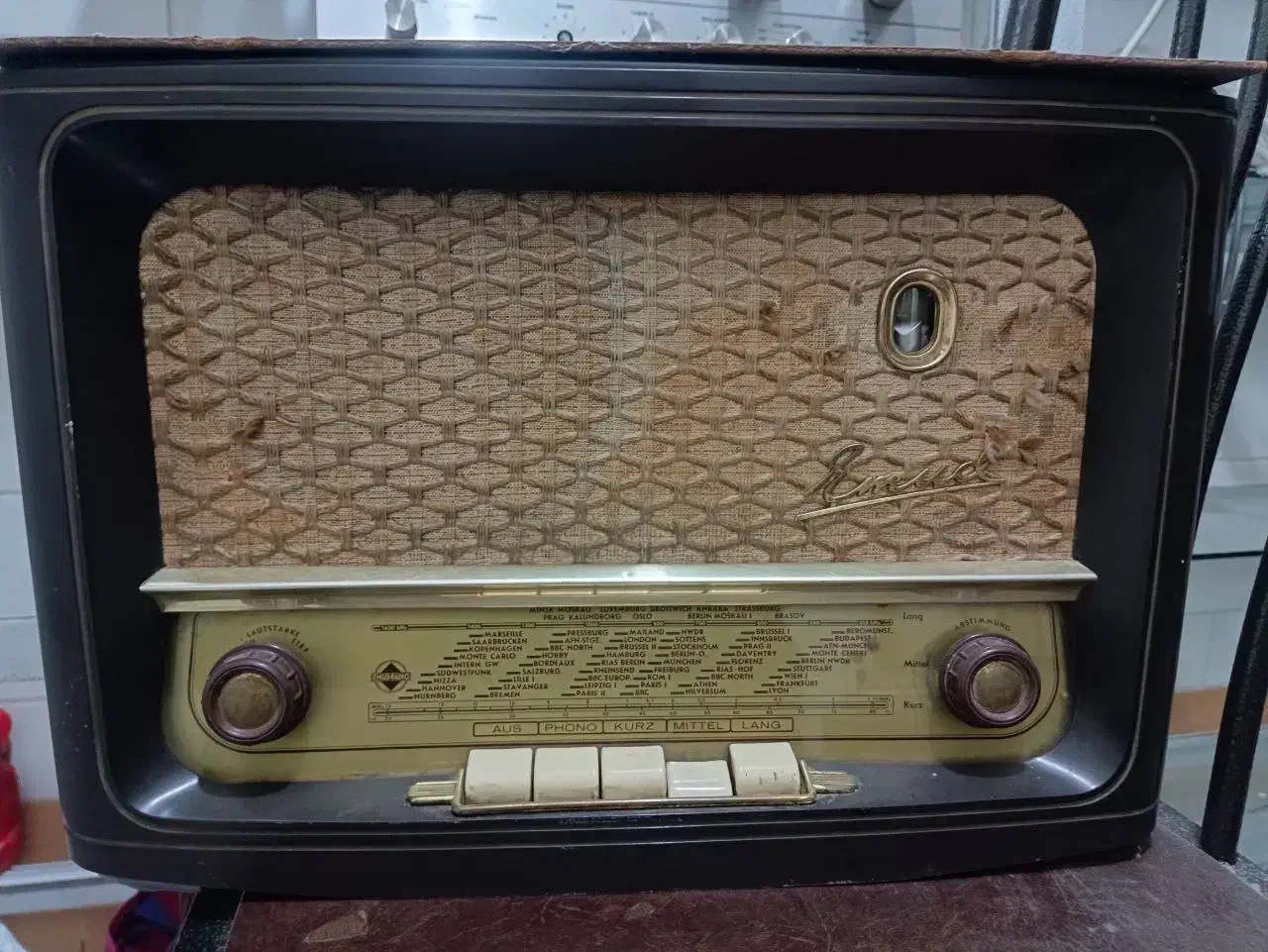 لوازم صوتی قدیمی|کلکسیون اشیاء عتیقه|اسکو, |دیوار