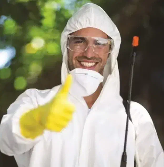 سم پاشی تخصصی ساس و حشرات|خدمات نظافت|کاشان, فاز ۱ ناجی آباد|دیوار