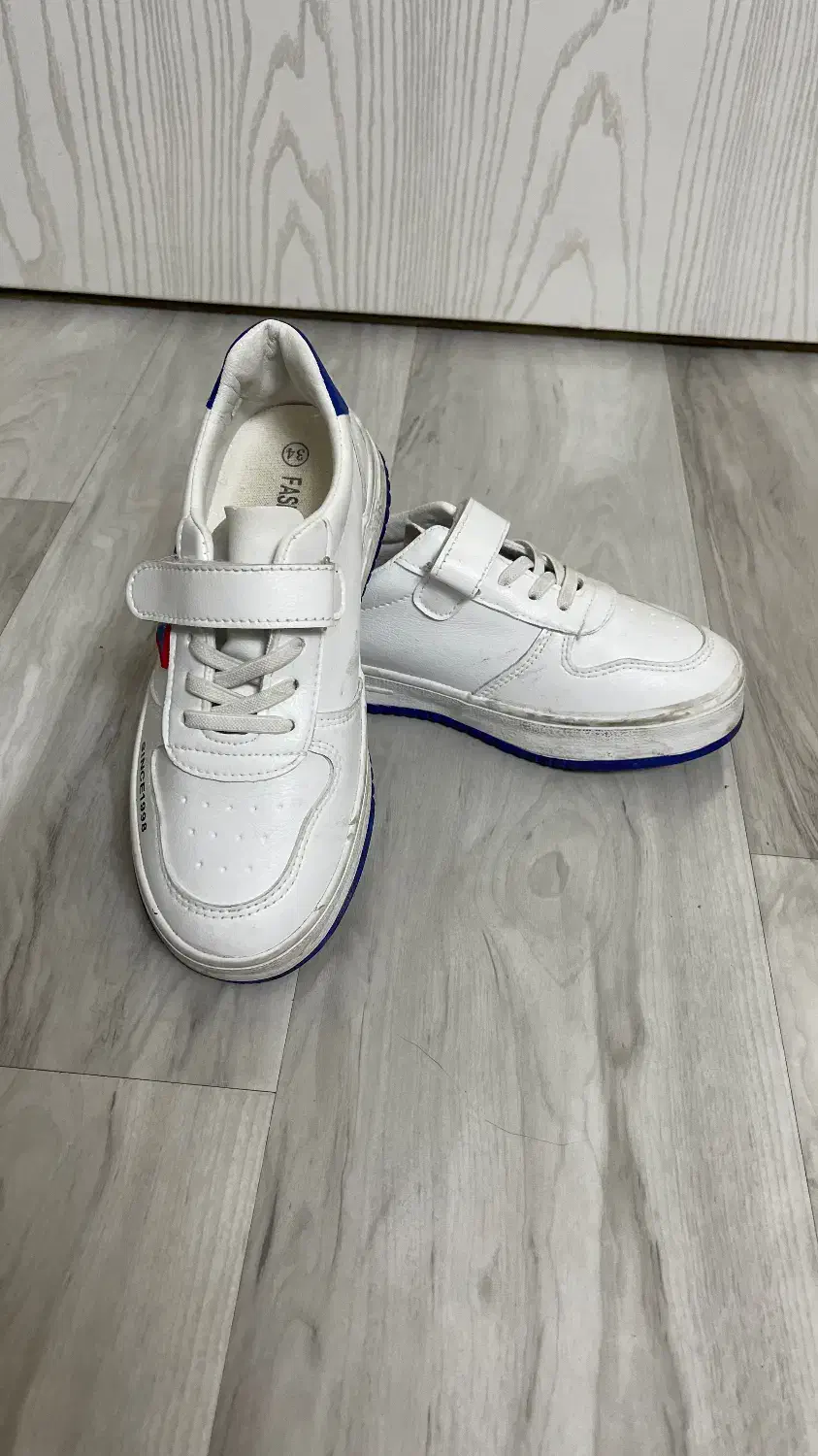 کفش پسر بچه|کیف، کفش، کمربند|ملایر, |دیوار