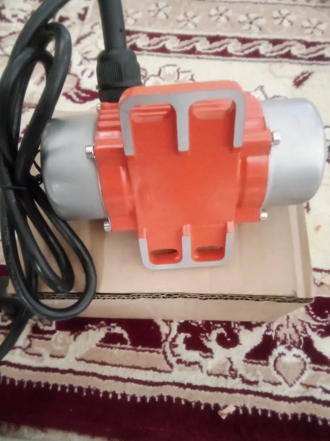 دینام ویبره 20کیلوی دوفاز نو به برق زده نشده|ماشین‌آلات صنعتی|درگزین, |دیوار