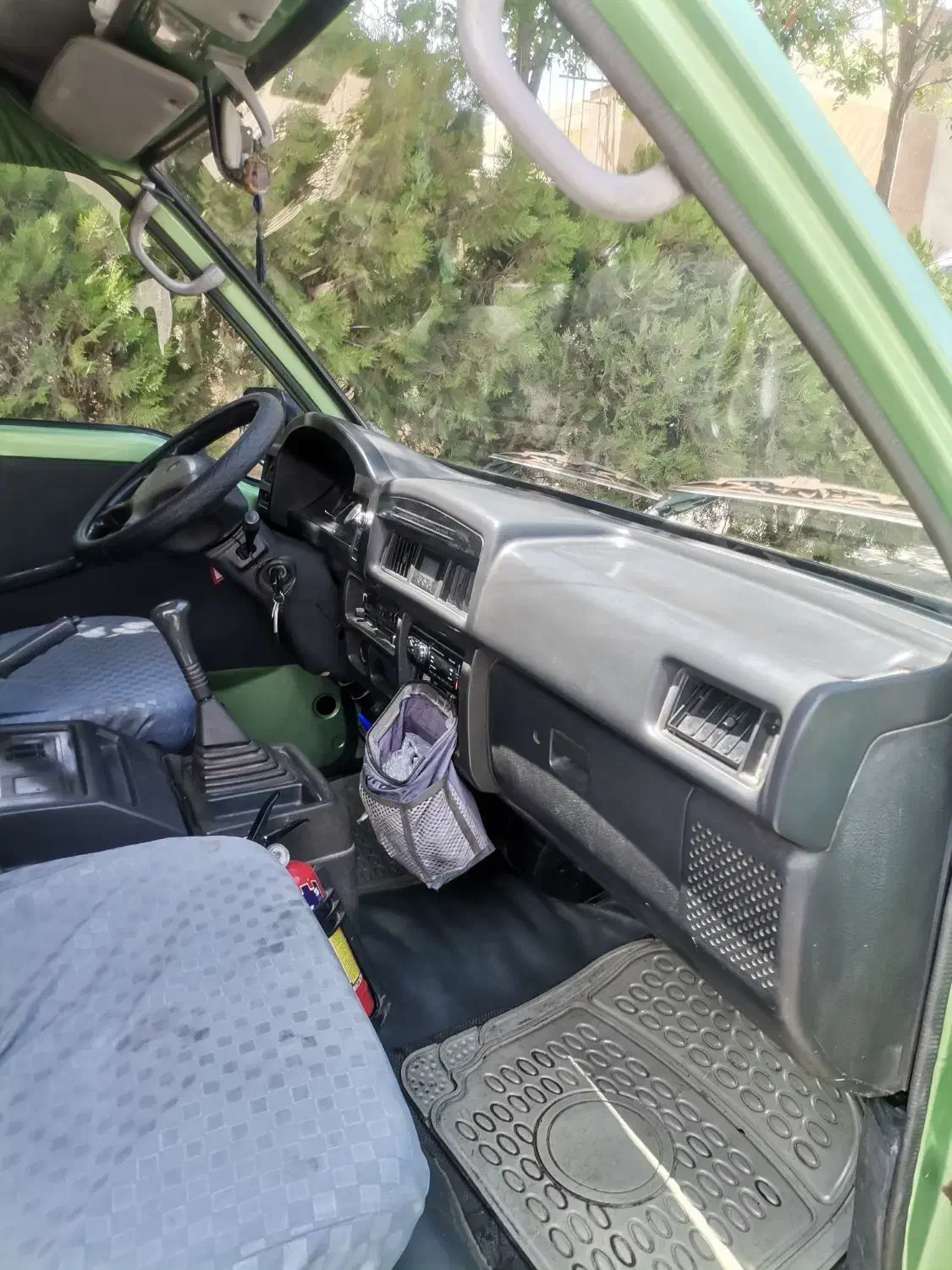 ون دلیکا تاکسی گلبهار|خودرو سواری و وانت|گلمکان, |دیوار