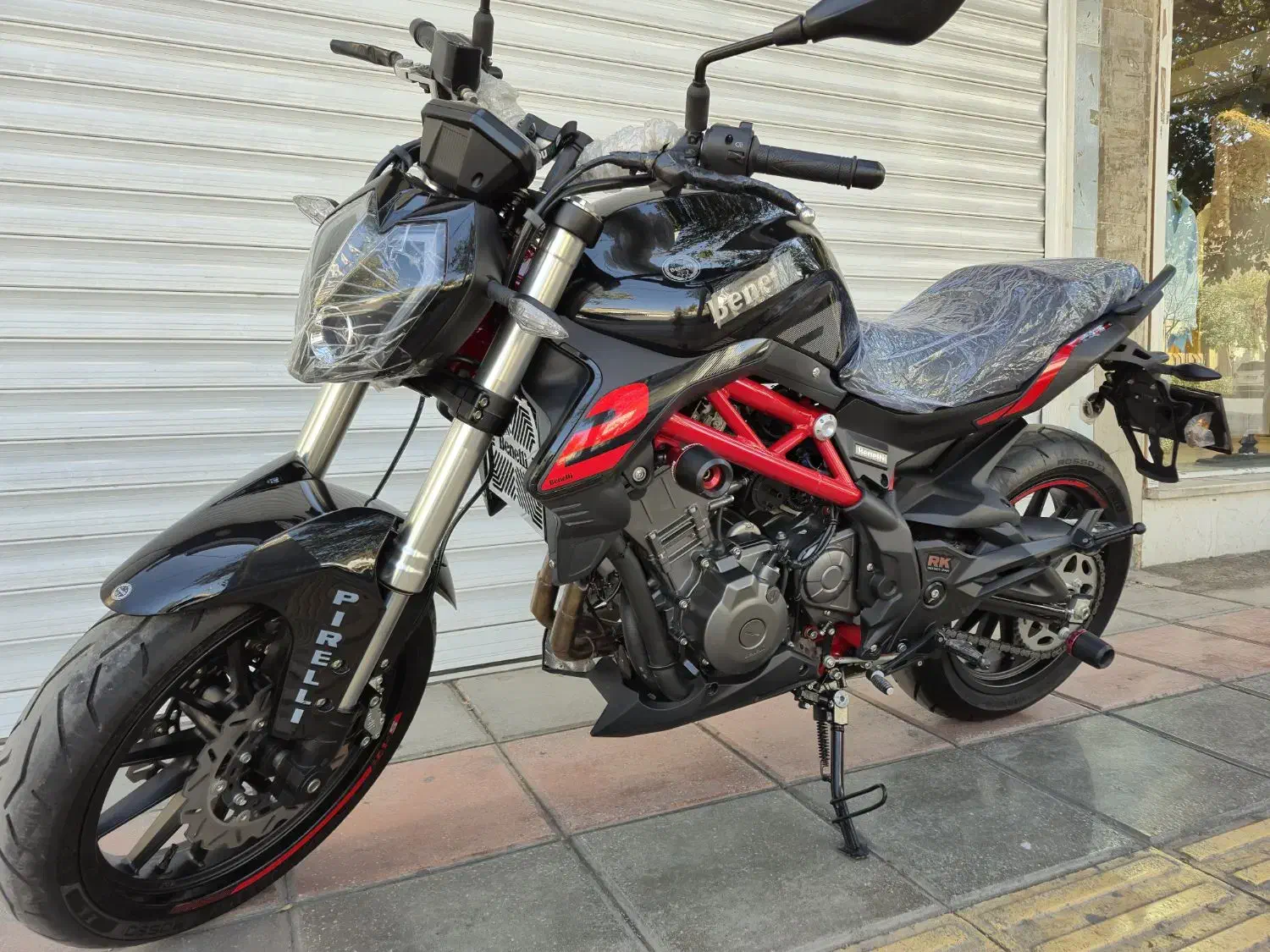 بنلی ۳۰۰ استثنایی|موتورسیکلت|قم, عمار یاسر|دیوار