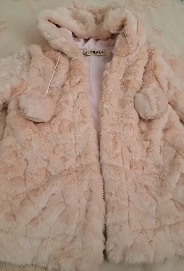 کاپشن دخترانه|کفش و لباس بچه|باقرشهر, |دیوار