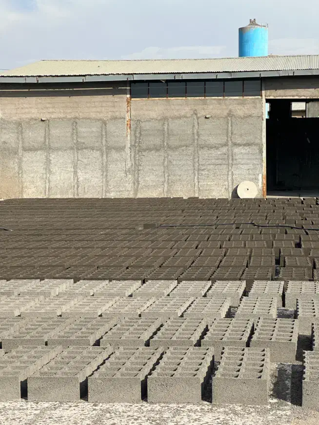 اجاره کارگاه بلوکزنی|اجارهٔ دفتر صنعتی، کشاورزی، تجاری|زنجان, |دیوار