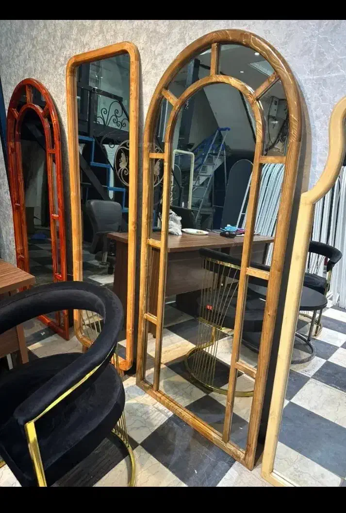 آینه قدی چوبی پنجره ای|آینه|بروجرد, |دیوار