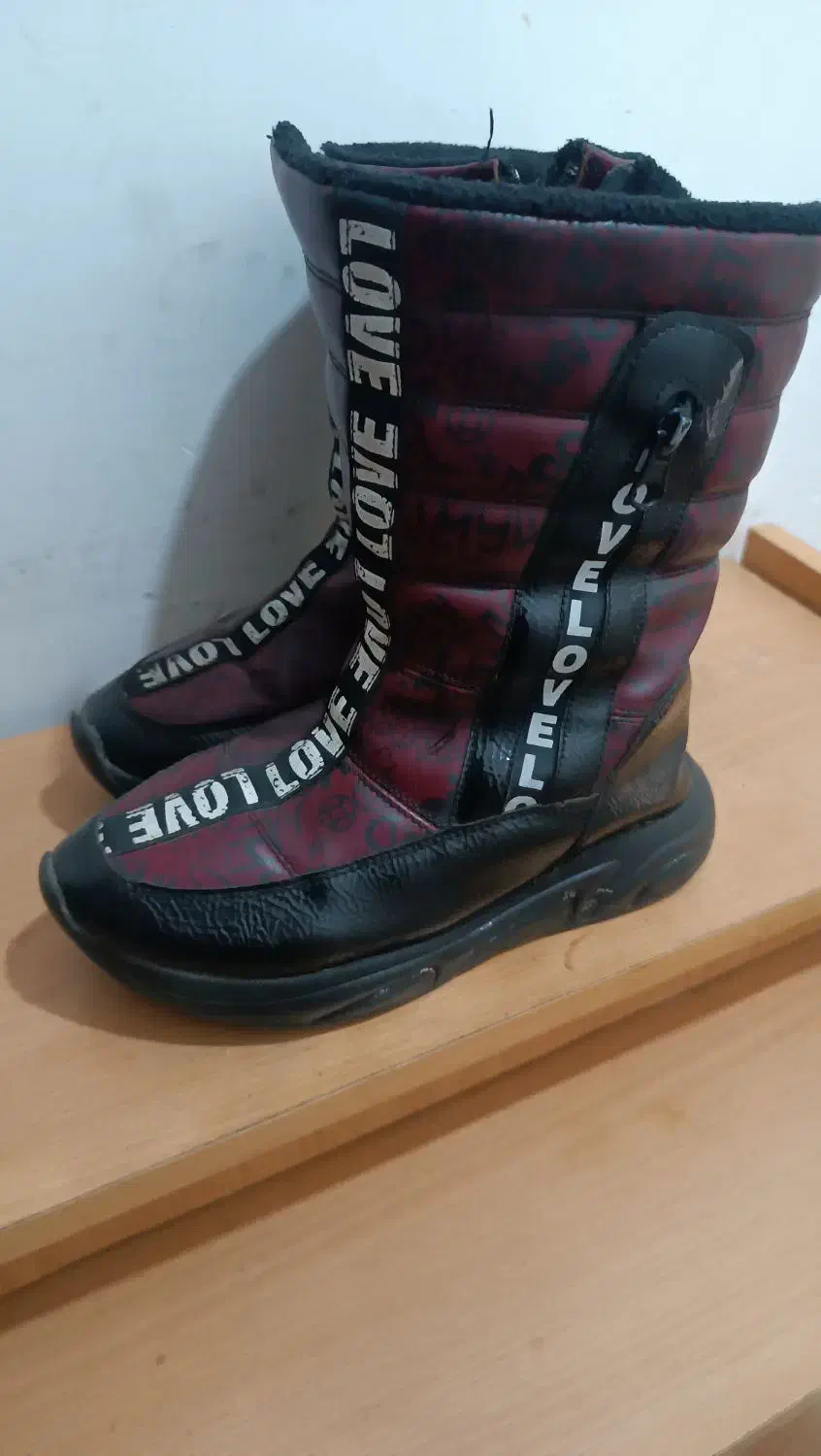 پوتین دخترانه سایز۳۴|کفش و لباس بچه|ارومیه, |دیوار