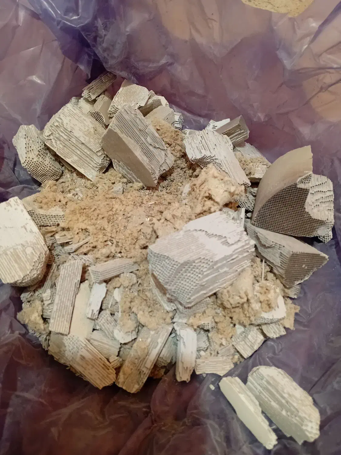 خریدارکاتالیزور و انواع خاک کاتالیزور سواری و دیزل|خدمات موتور و ماشین|اصفهان, الهیه|دیوار