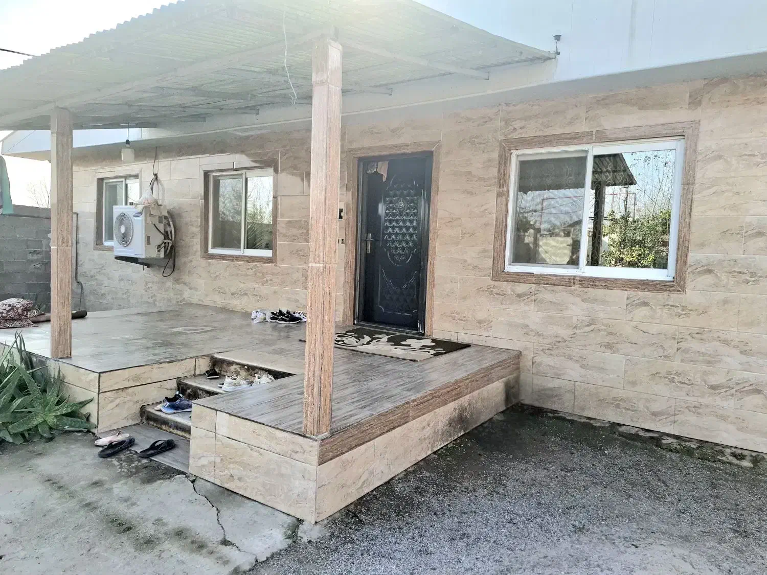 خانه ویلایی و شالیزار ( 20000 متر مربع)|فروش خانه و ویلا|لشت نشا, |دیوار