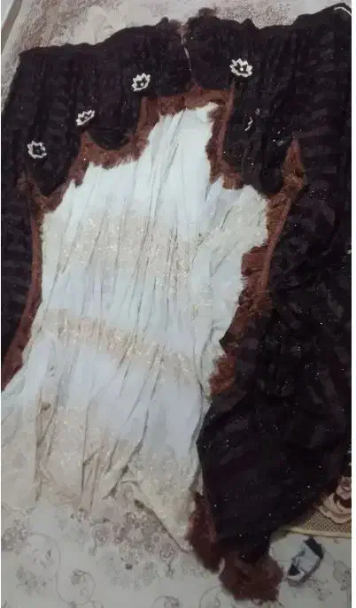 پرده پذیرای|پرده، رانر، رومیزی|رشت, عینک|دیوار