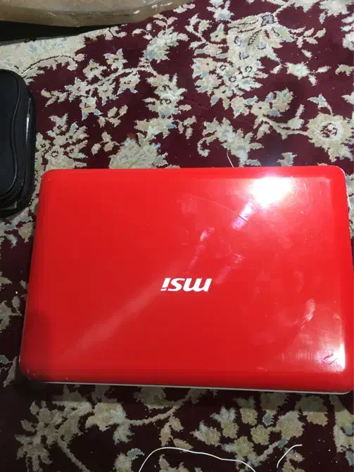 لبتابmsi|رایانه همراه|پرند, فاز ۳|دیوار