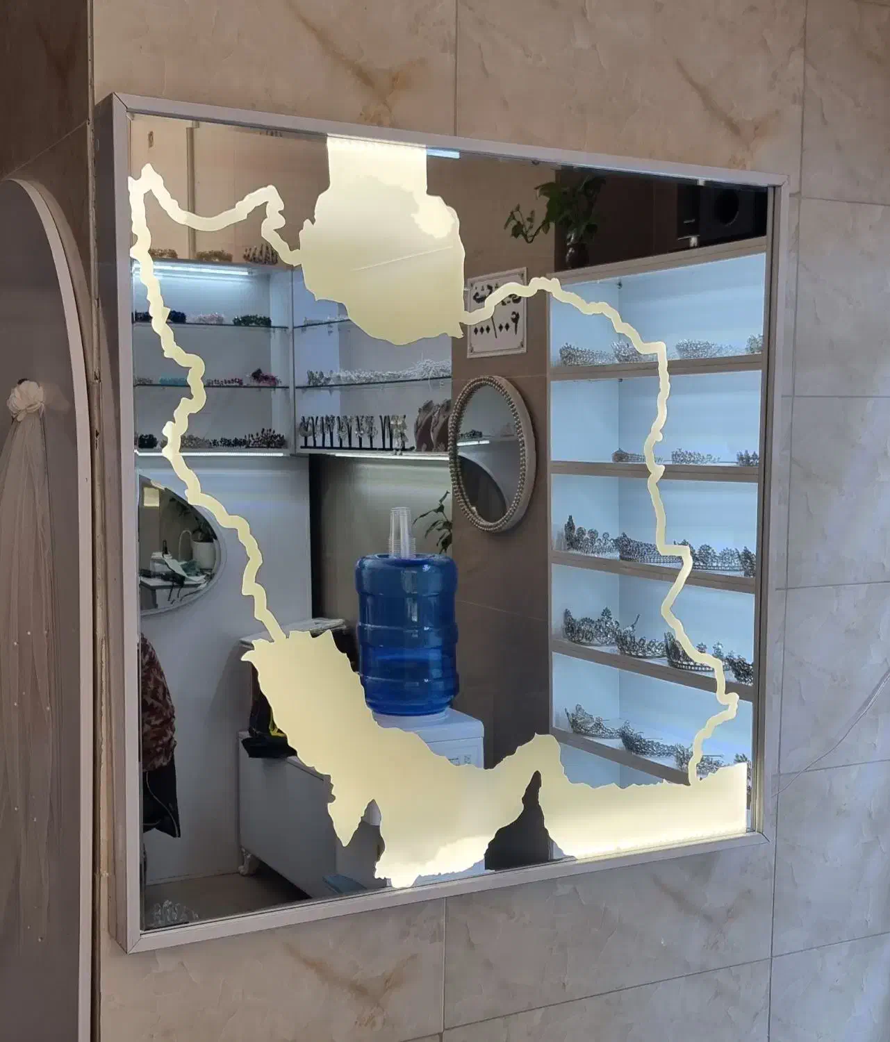 آیینه دکوراتیو،طرح نقشه ایران|آینه|اصفهان, طاحونه|دیوار