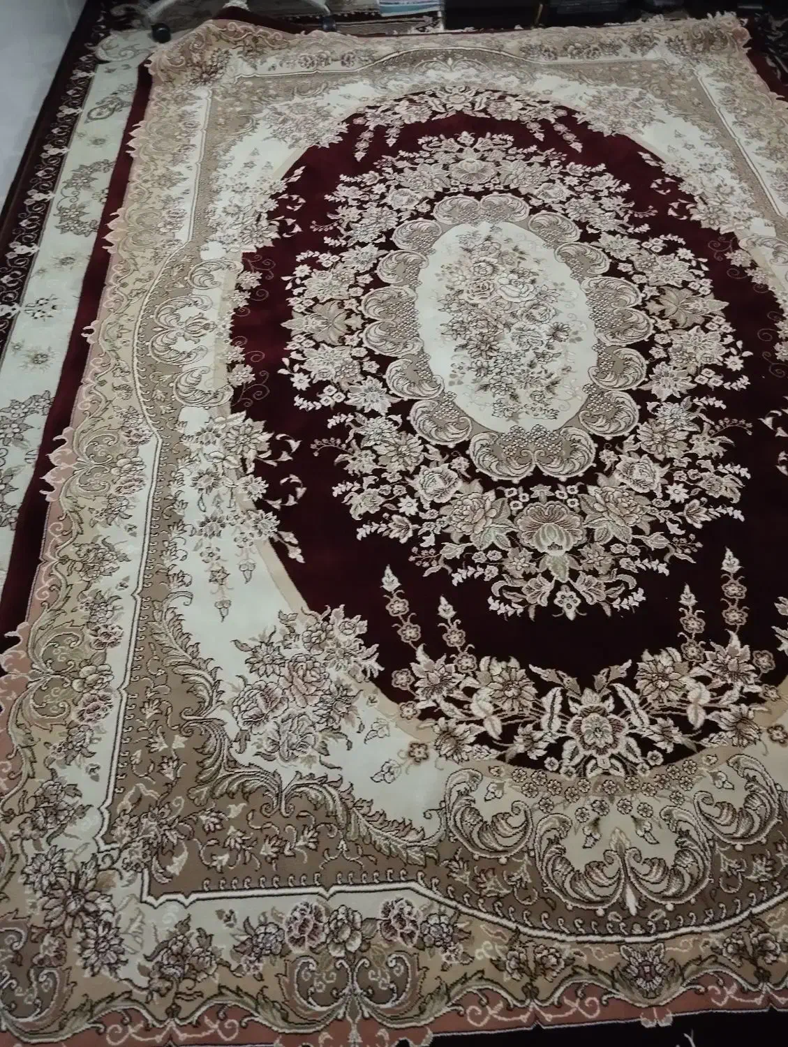 دو عدد قالی 6 متری نخی در حد نو|فرش|فلاورجان, |دیوار