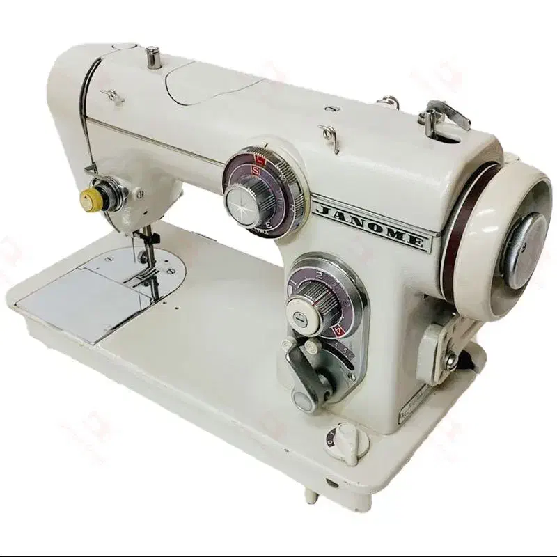 چرخ خیاطی ژانومه اصلی|چرخ خیاطی و ریسندگی|سنندج, |دیوار