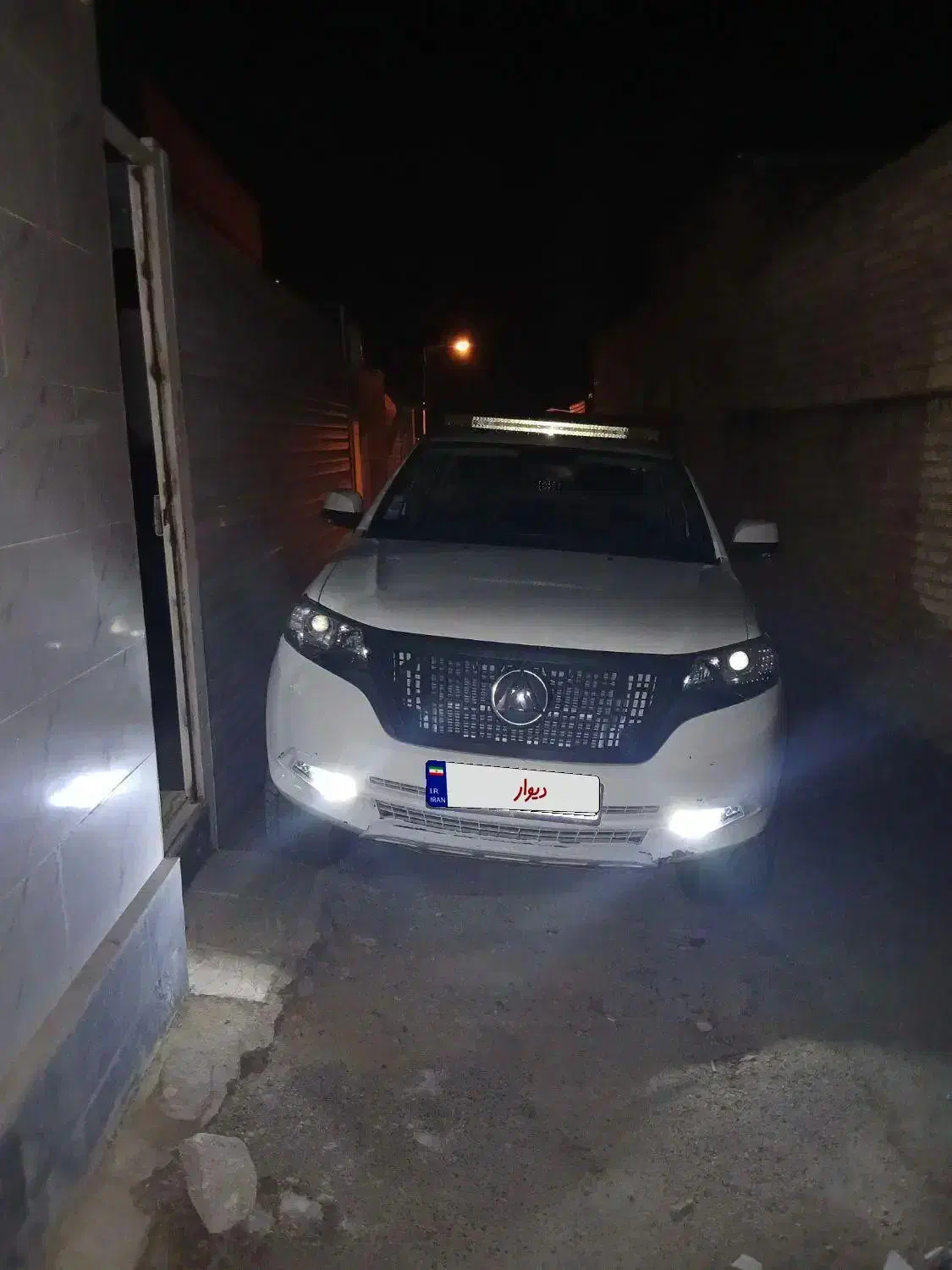 معاوضه کلوت مدل ۴۰۲ اتومات|خودرو سواری و وانت|شهرکرد, |دیوار