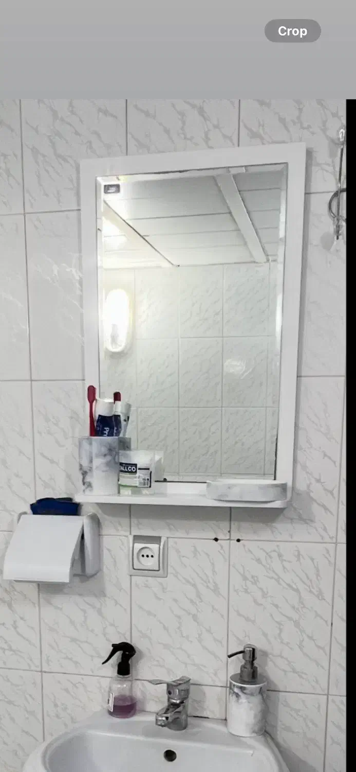 آینه ی روشویی کاملا سالم|لوازم سرویس بهداشتی|میانه, |دیوار