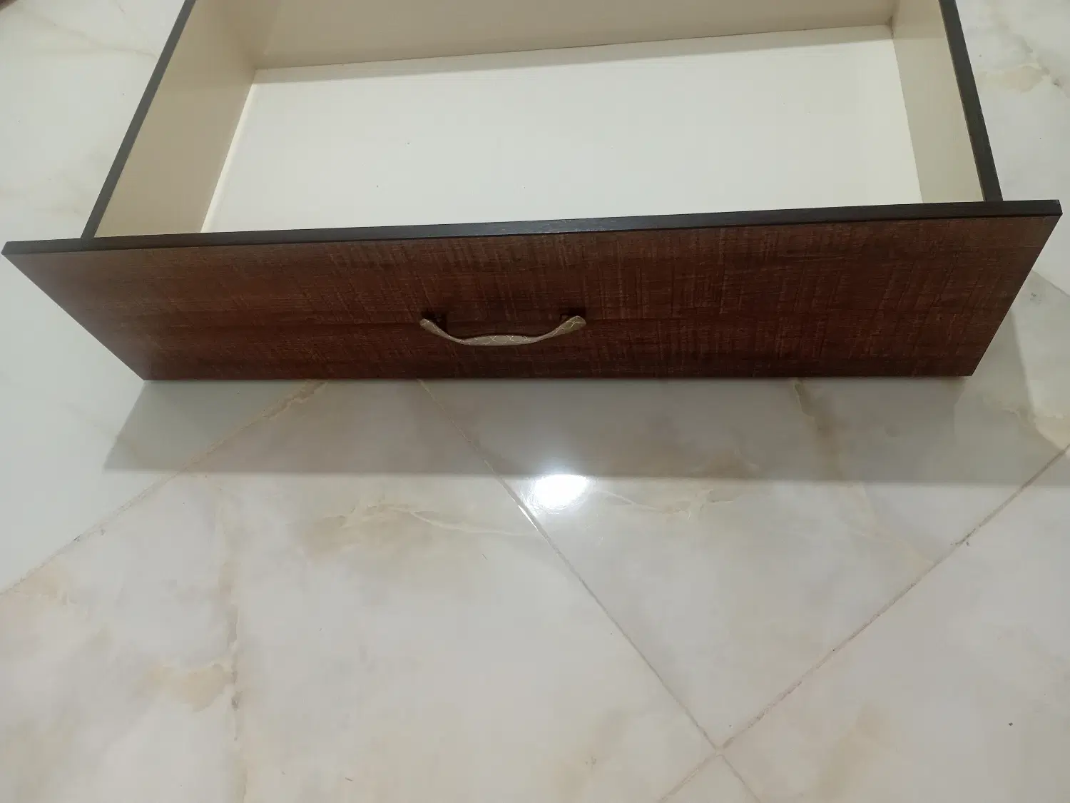 کشو|تخت و سرویس خواب|لنگرود, |دیوار