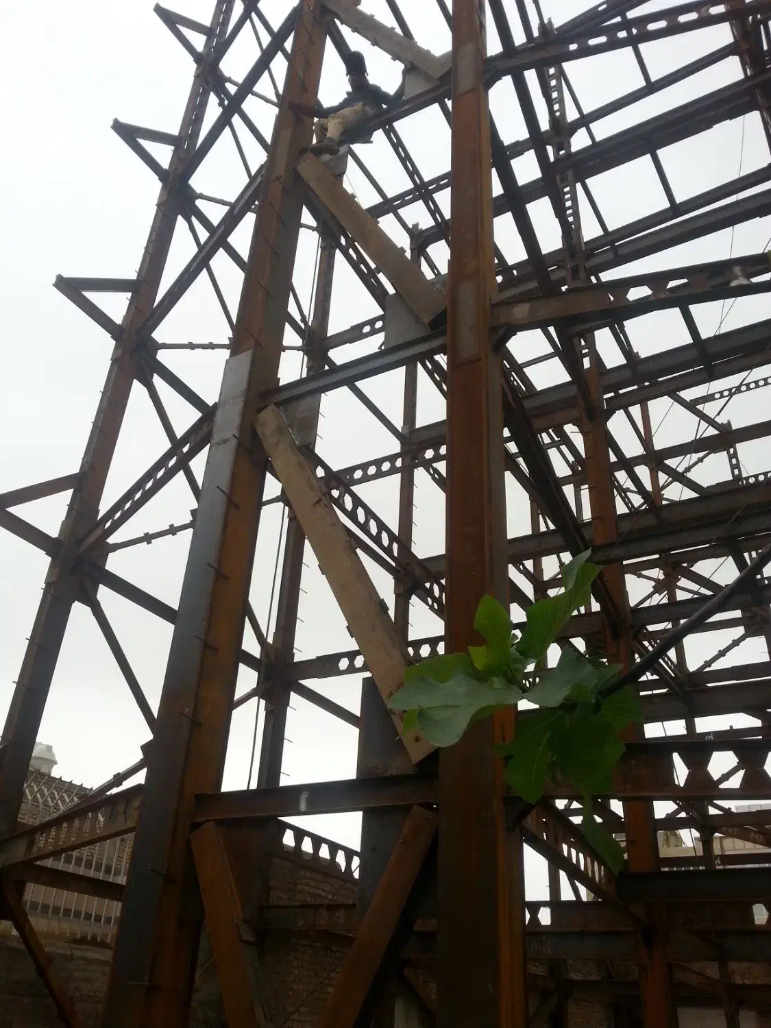 جوشکاری سیار هخامنش با کادری مجرب و با تجربه|خدمات پیشه و مهارت|گراش, |دیوار