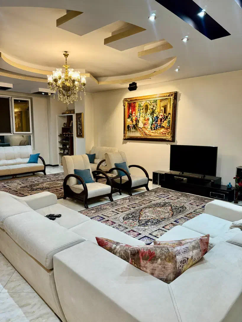 عظیمیه تاپ لوکیشن۱۲۱متر خوش نقشه*طبقه آخر روبه نما|فروش آپارتمان|کرج, عظیمیه|دیوار