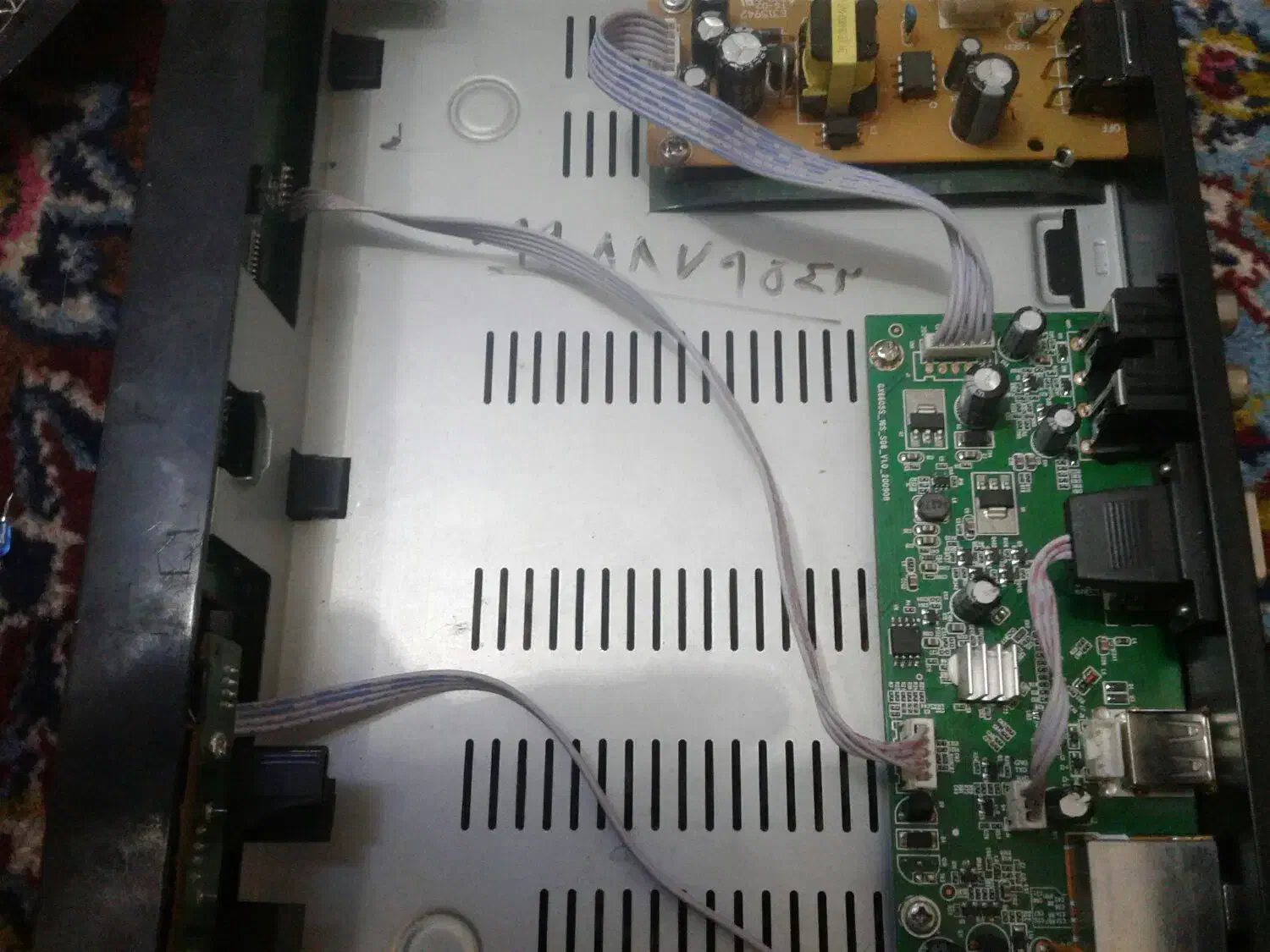 تعمیر گیرنده دیجیتال.|صوتی و تصویری|پرند, فاز ۴|دیوار