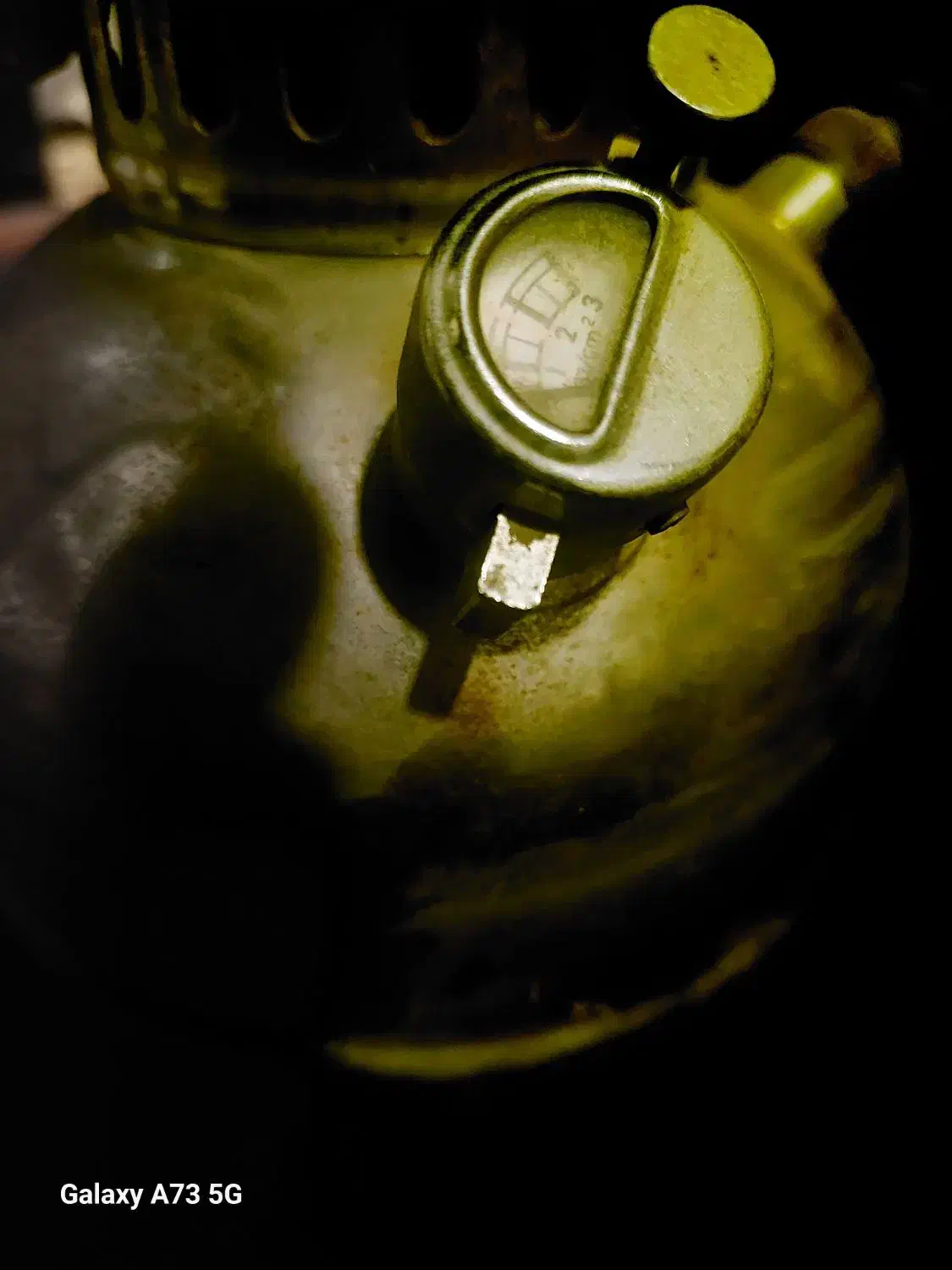 چراغ نفتی برند cat|کلکسیون اشیاء عتیقه|اندیشه, اندیشه فاز ۳|دیوار