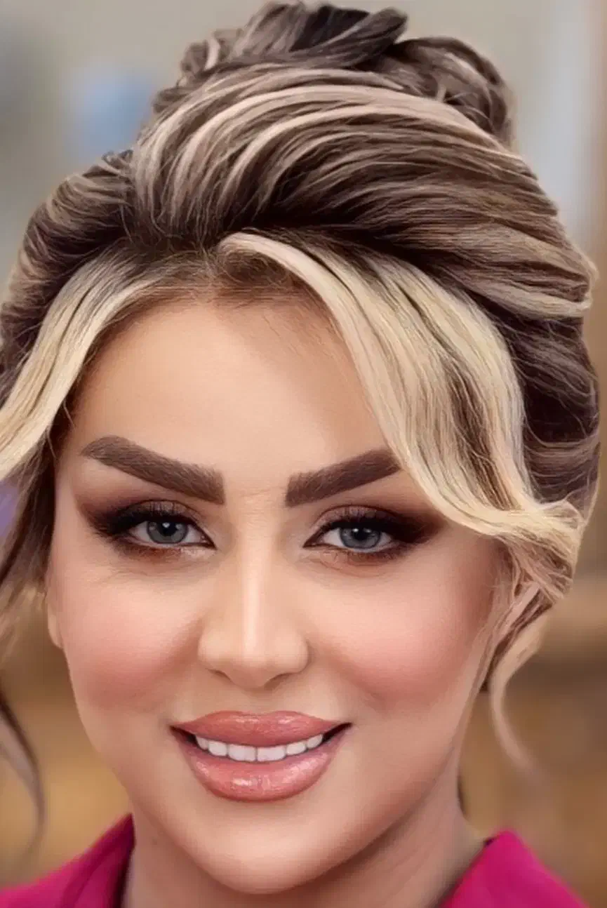 خدمات میکاپ و شینیون|خدمات آرایشگری و زیبایی|مشهد, کارمندان دوم|دیوار