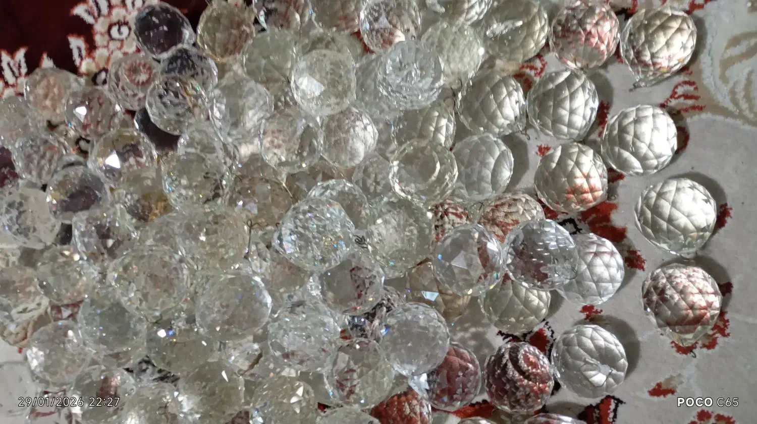 گوی کریستال لوستر|لوستر و چراغ آویز|فردیس, فردیس|دیوار