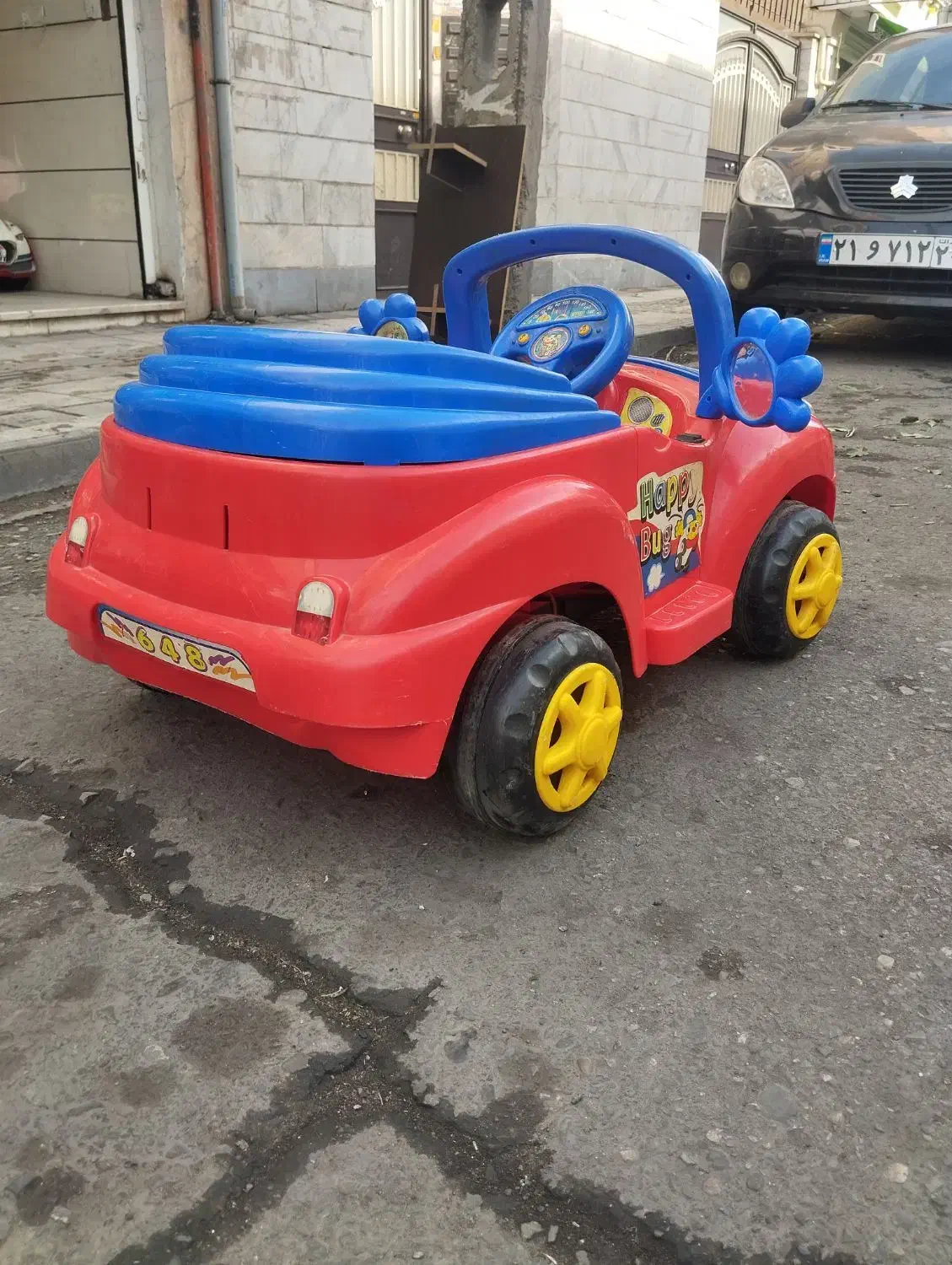 ماشین شارژی قرمز کودک|اسباببازی بچه|تهران, امام زاده عبدالله|دیوار