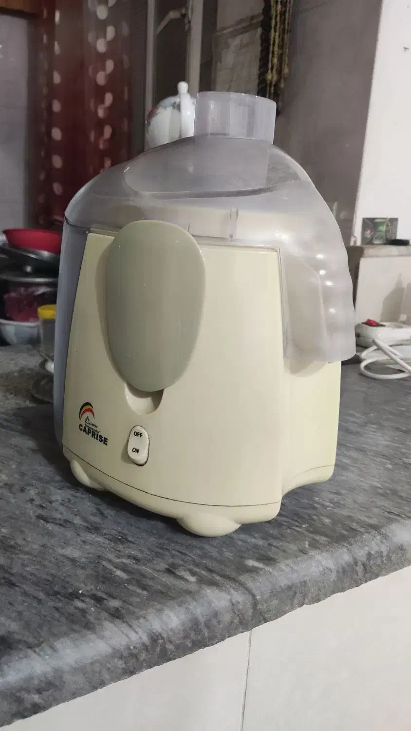 دستگاه آبمیوه گیری|آبمیوه‌گیر و آب‌مرکبات‌گیر|قم, ولیعصر|دیوار